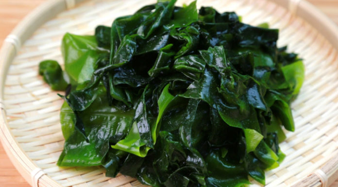 How to Eliminate Odors When Cooking Seaweed