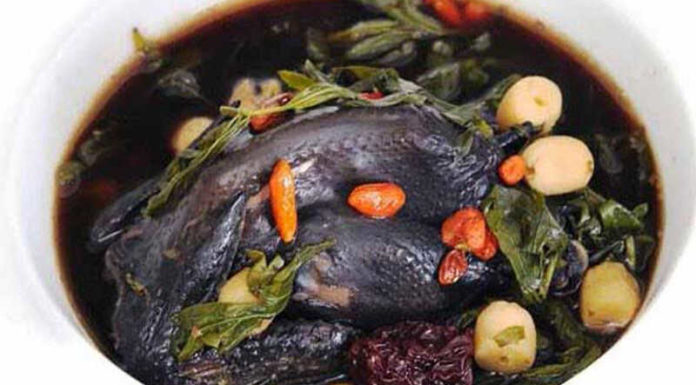 Create the Perfectly Tender Braised Black Bean Chicken Dish