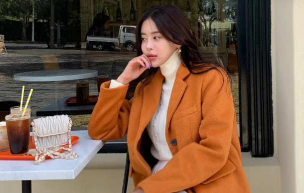 10 Chic and Colorful Blazer Outfit Ideas for the 3rd Day