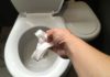 Is Unclogging the Toilet for 5,000 VND Really Effective?