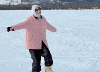 Check out these trendy and stylish boots that have been a hit in the street style fashion scene for the past year.