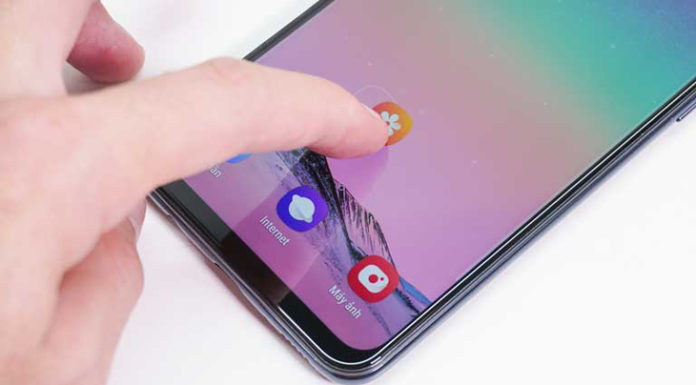 DIY Guide to Saving a Water-Damaged Cell Phone