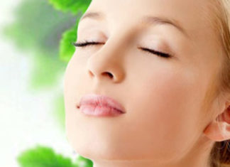 “How to Exfoliate Your Face Safely: 6 Tips”