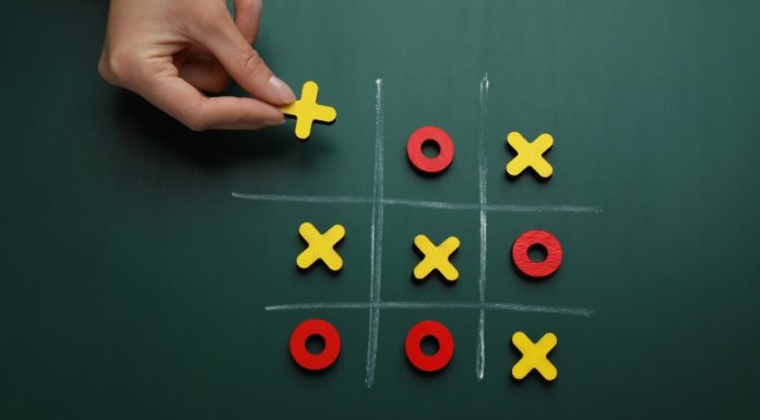 How to play Caro chess and essential tips for winning the game