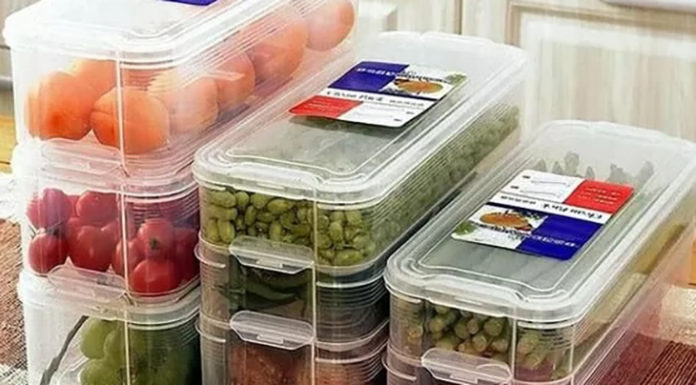 What Kind of Plastic Food Containers Can Be Used in the Freezer?