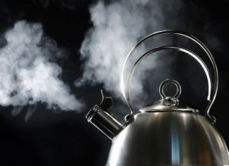 How to Effectively Sanitize the Interior of Your Washing Machine