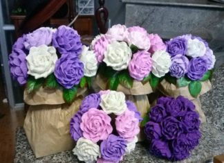 Creating a Special Paper Flower for International Women’s Day