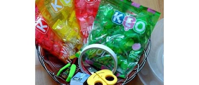 Crafting an Oishi Treat-Filled Altar Display for Tet Celebration