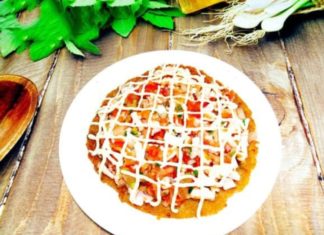 Note: The original title seems to be in Vietnamese and it translates to “Leftover Bánh Chưng after Tet, everyone seems bored: Try this unexpected variation, you’ll finish it all no matter how much you have.”