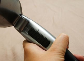 Using a Hair Dryer to Get Flawless Nail Art in a Jiffy