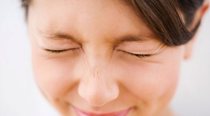 Tips for Relief from Eyestrain and Dry Eyes Resulting from Prolonged Screen Use