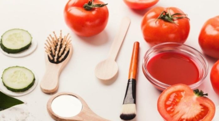 Pocket a series of beauty tips at home from tomatoes to improve imperfections, early beautiful skin