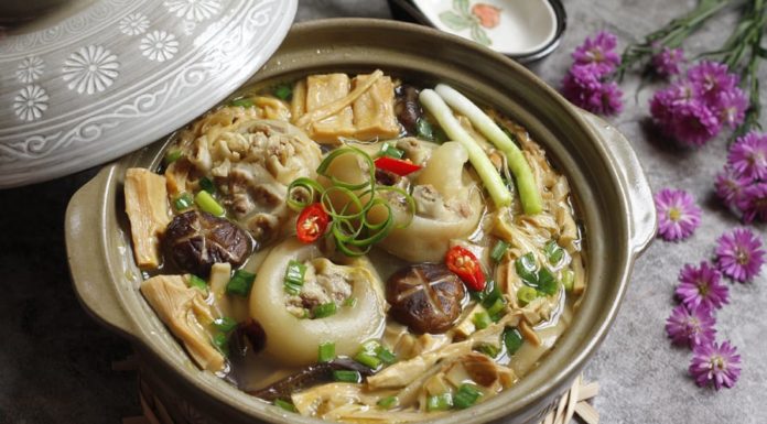 Dry bamboo shoots don’t just soak in water, add this step to make them soft, delicious, and detoxify