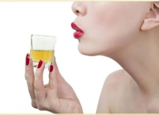 Tips to avoid getting a sore tongue from eating hot food