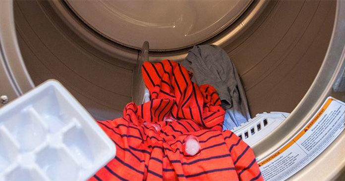 Surprising Effect of Putting 3 Ice Cubes in the Washing Machine