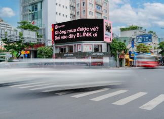 3 Easy and Fast Apps to Create Moving Texts on Your Phone