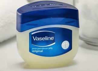 Can Vaseline Be Used as a Facial Moisturizer?