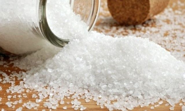 6 Ways to Clean Stained Glass Cups in a Snap