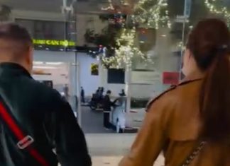 The Heartwarming Bond: Justice’s Wife Captures a Tender Moment of Love and Support