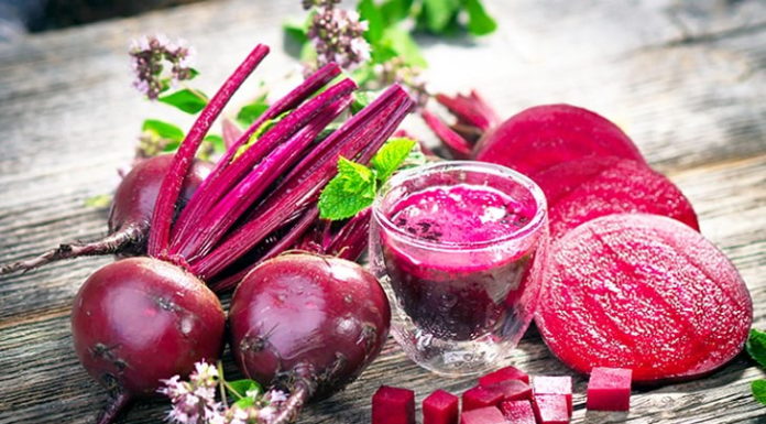 How to easily make homemade beetroot lipstick on a budget
