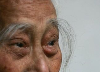 What does it mean when men over 50 suddenly grow long eyebrows?