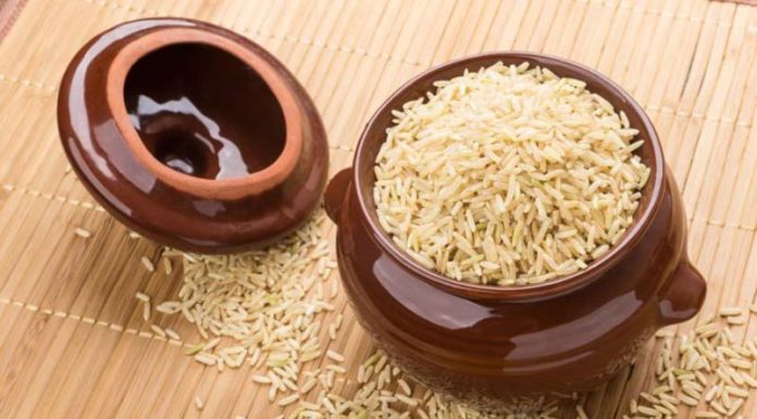 Discover Unexplored Advantages of Keeping a Jar of Rice in Your Closet