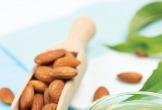 Familiar oil type helps to brighten skin and eliminate dark spots, leaving hair shiny and smooth