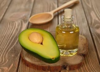 6 Amazing Beauty Benefits of a Deliciously Nutrient-Rich Fruit