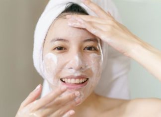 5 Tips for Washing Your Face to Achieve Glowing Skin Like Korean Women
