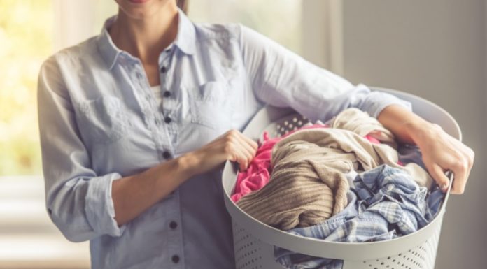 Warning: These 5 Habits Can Quickly Damage Your Clothes During a Wash Cycle