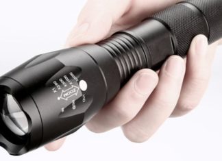 Japanese hotels always provide a small flashlight for guests, know why you should follow suit for many useful reasons.