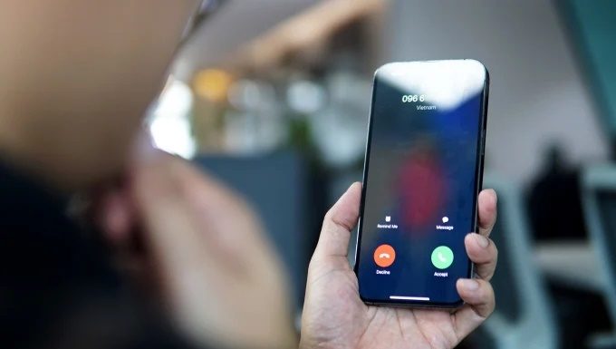 How to determine if a subscription can be locked after 31/3?