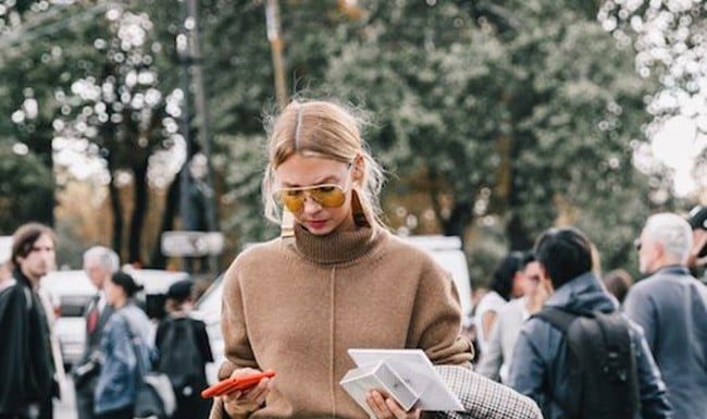 Upgrade your summer style with wide-leg pants for a chic New Year’s look.