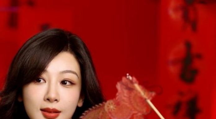 Chinese Celebrities Go All Red to Welcome the New Year
