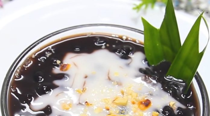 4 Nourishing Foods for Smooth, Youthful Skin