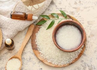 Burying the phone in rice may sound crazy, but its benefits are amazing