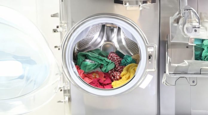 Laundry Machines vs Hand Washing: Why Do Clothes Not Feel as Clean After Machine Wash? Useful Tips for Those Unaware