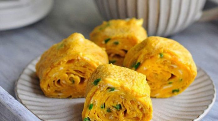 Which is healthier: boiled eggs or fried eggs?