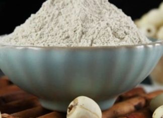 Combine lotus seed powder with these 3 ingredients to help radiant skin