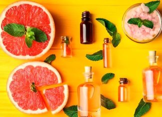 Unlock Longer, Curlier Lashes with Grapefruit Oil