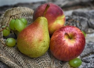 Tips to eliminate onion and garlic odor in breath