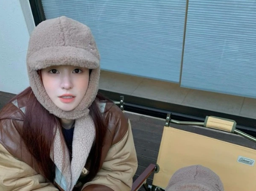 Don’t miss out on these trendy and cozy hats to add warmth to your stylish look.