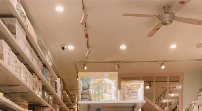 A mother shares her experience in nurturing flowers, ensuring every bloom is uniform and abundant