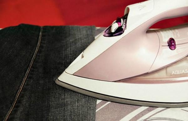 How to Become Professional at Ironing: Tips for Beginners