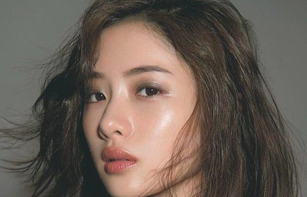 The Secret to Satomi’s Eternal Youth: Japanese U40 “Beauty Icon”