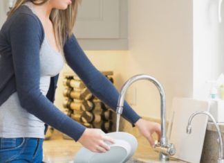 Mother’s advice to daughters: On your first visit to your boyfriend’s house, do not rush to wash the dishes, absolutely do not wash them alone, why?