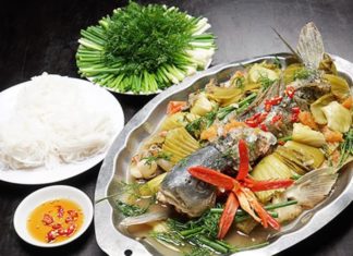 A type of fish rich in omega-3, helps fight inflammation, and improve heart health: Easily found at the market