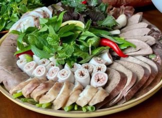 End of the year, learn the secret to boiling crispy and delicious white meat without any unpleasant odor, making a favorite dish for everyone to enjoy.