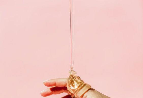 10 Honey Masks for Cleansing, Nourishing, and Restoring Your Skin