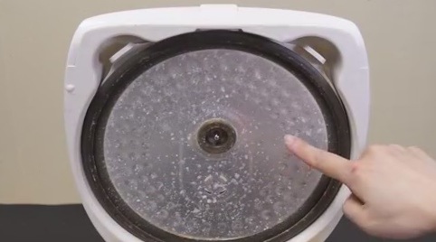 Clean and save money by wiping these 3 spots on your rice cooker